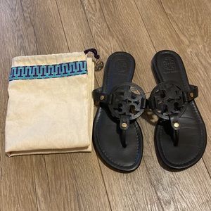 Gently Used Tory Burch Miller Metal Thong Sandals Perfect Black/Gold